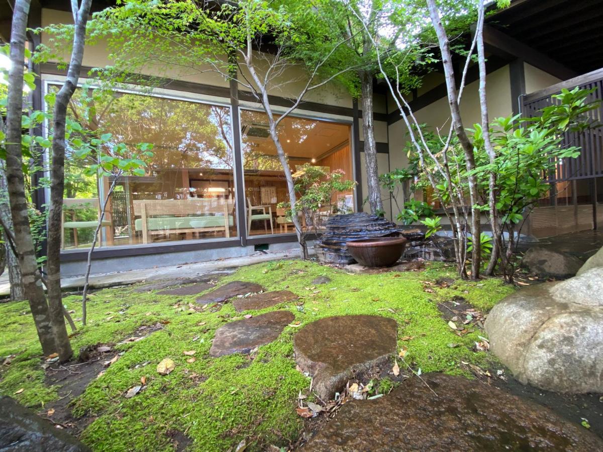 ホテル 懐石旅庵 阿しか里 湯河原町 エクステリア 写真